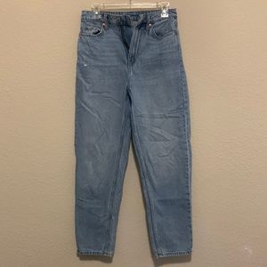 H&M women’s mom jean